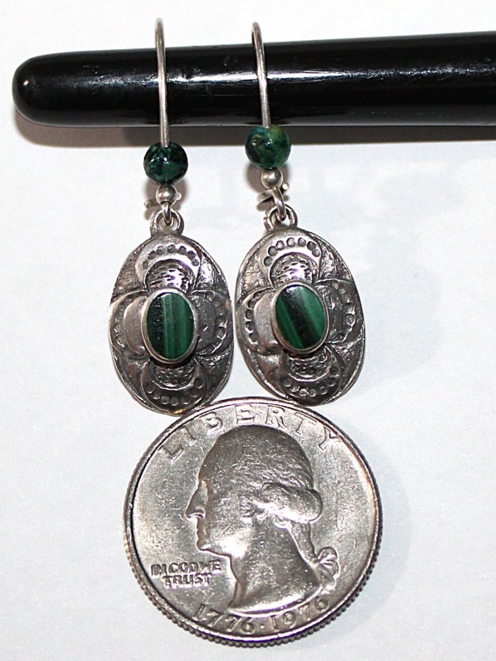 Vintage Southwestern Sterling Silver Malachite Earrings - Picture 3 of 4